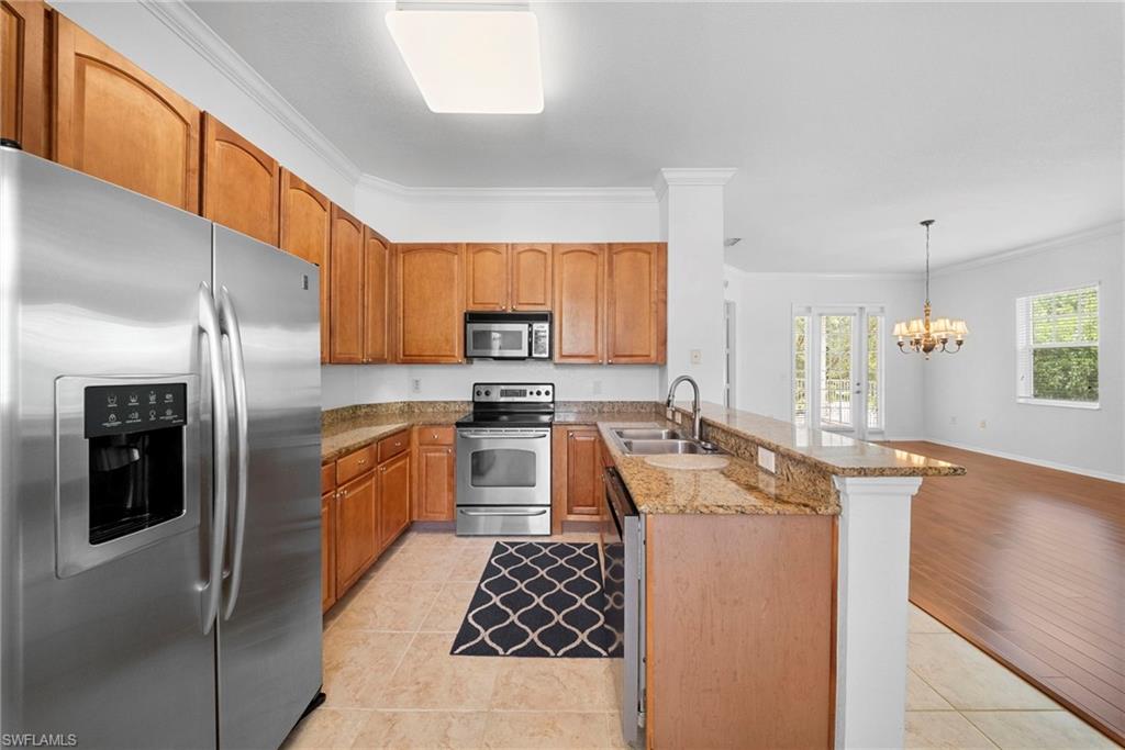970 Peggy CIR 604 photo 17