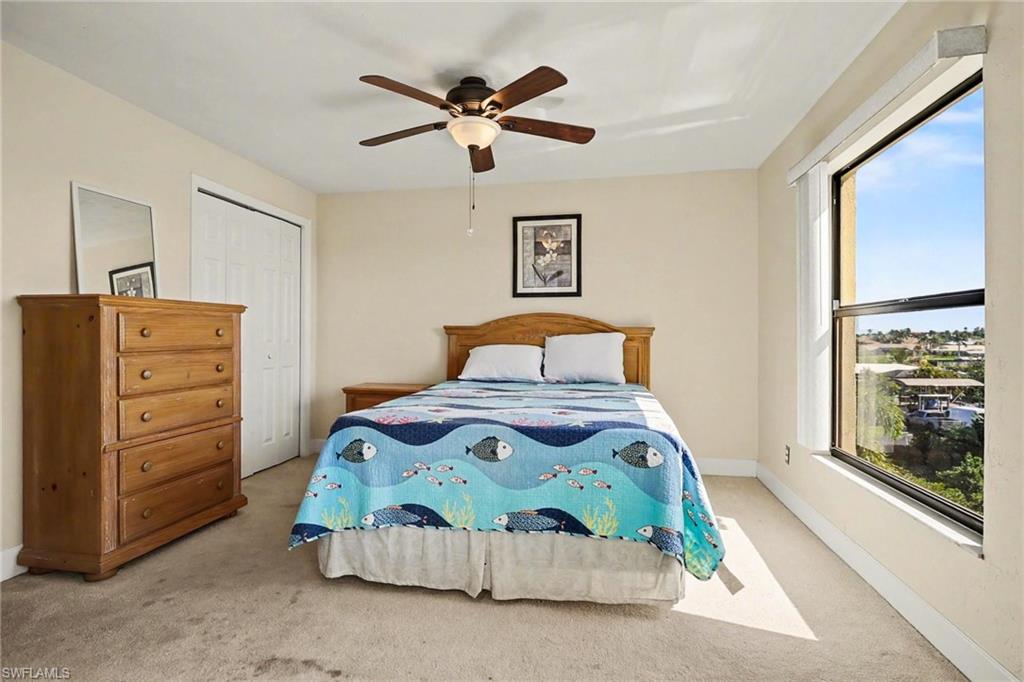 4703 SE 17th PL 404 photo 9