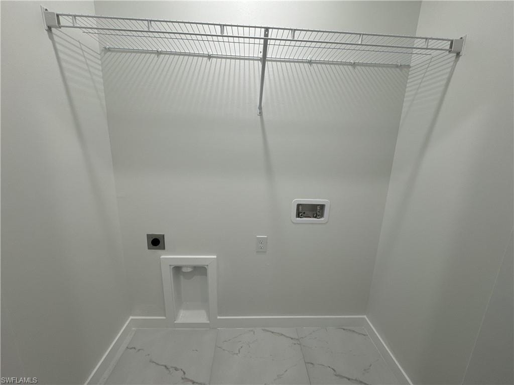 1775 Glenway CT photo 12