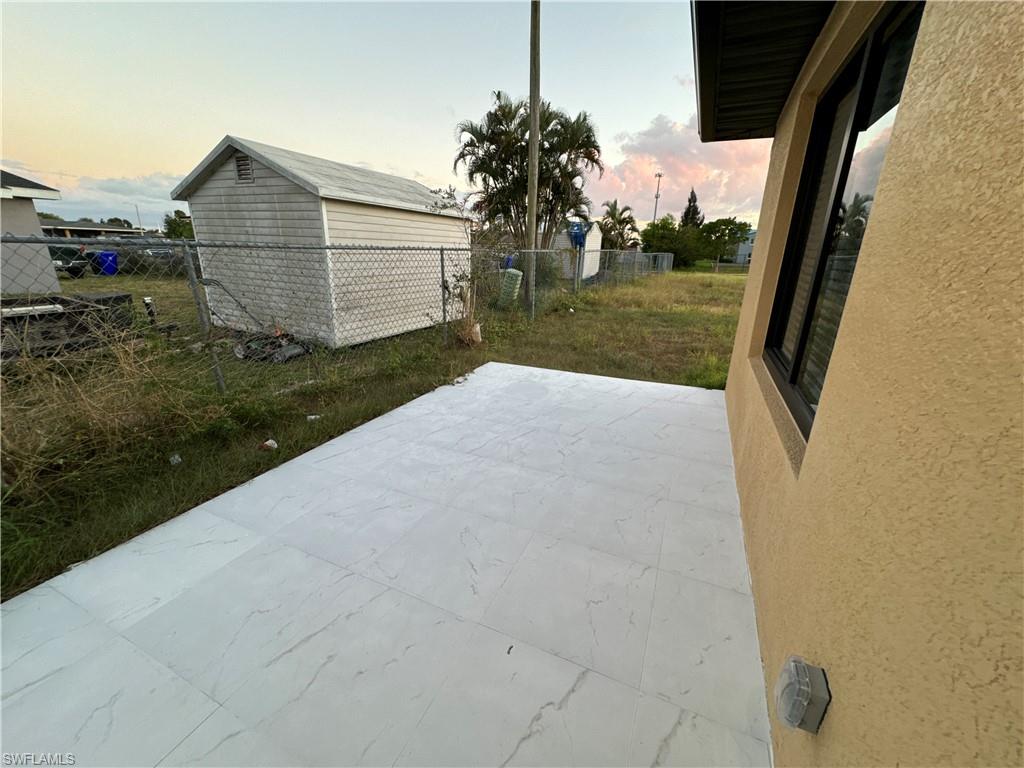 1775 Glenway CT photo 14