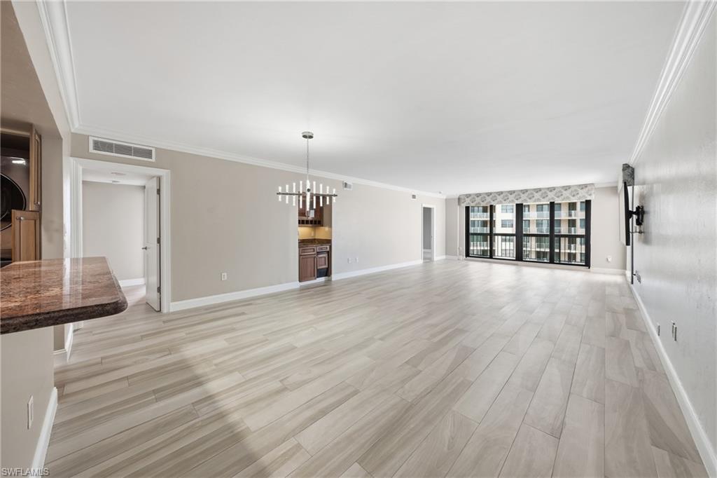 174 Collier BLVD 1105 photo 31