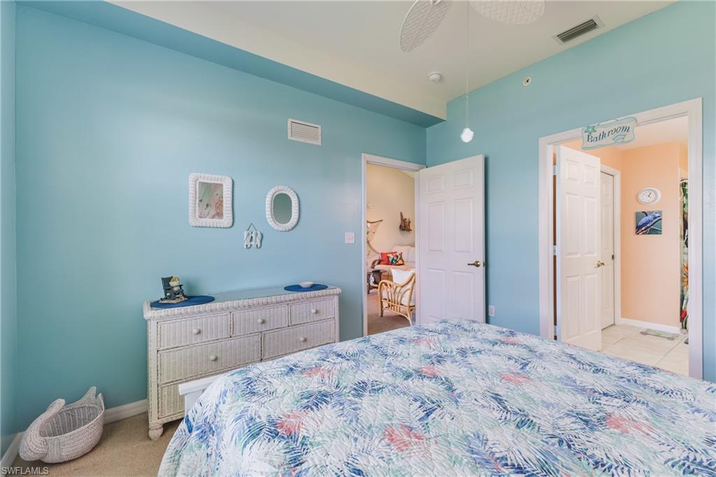 950 Hancock Creek South BLVD 423 photo 12