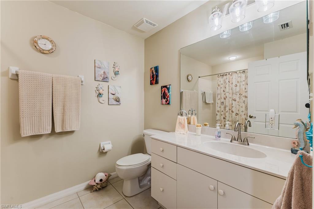 950 Hancock Creek South BLVD 423 photo 18