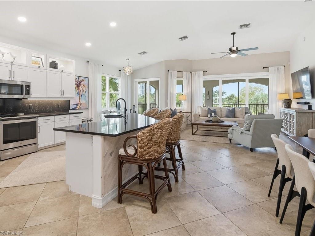 1259 Rialto WAY 201 photo 12