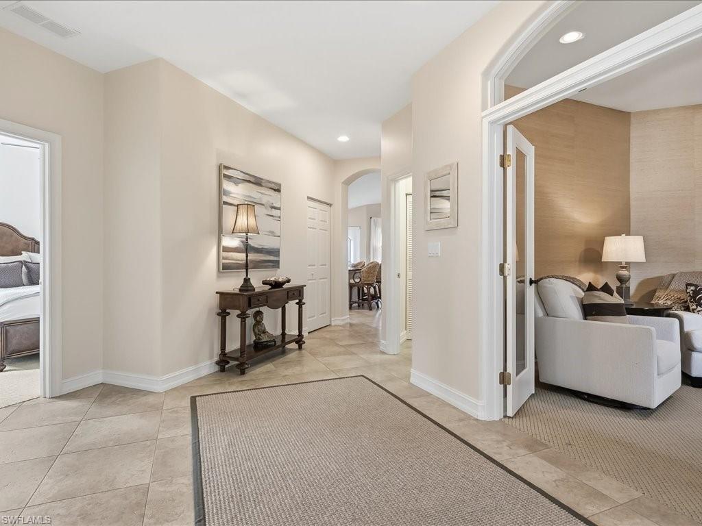 1259 Rialto WAY 201 photo 24
