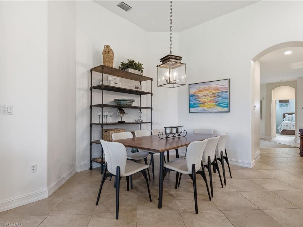 1259 Rialto WAY 201 photo 8