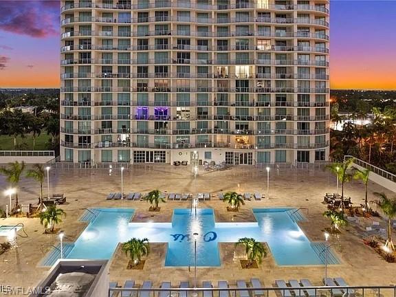 3000 Oasis Grand BLVD 2402