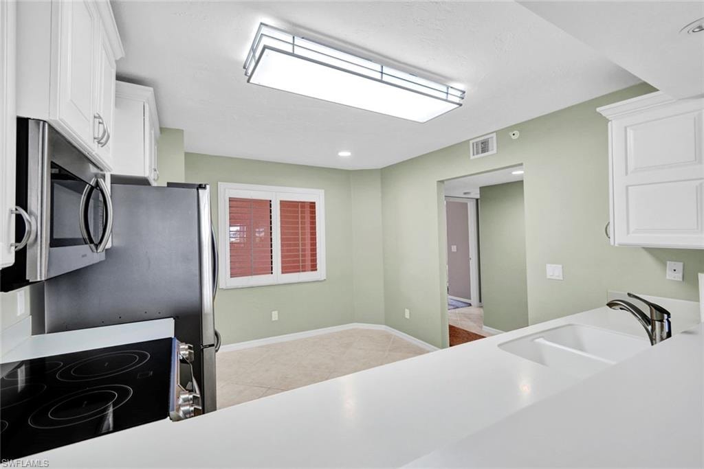 9435 Sunset Harbor LN 211 photo 13