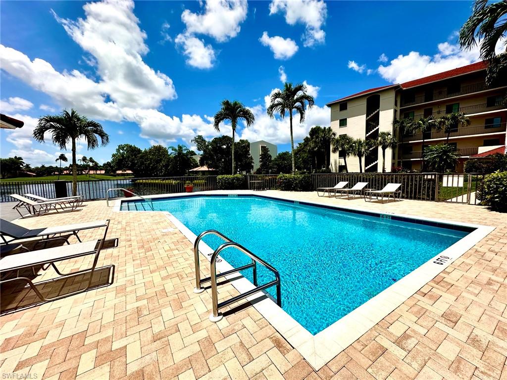 9435 Sunset Harbor LN 211