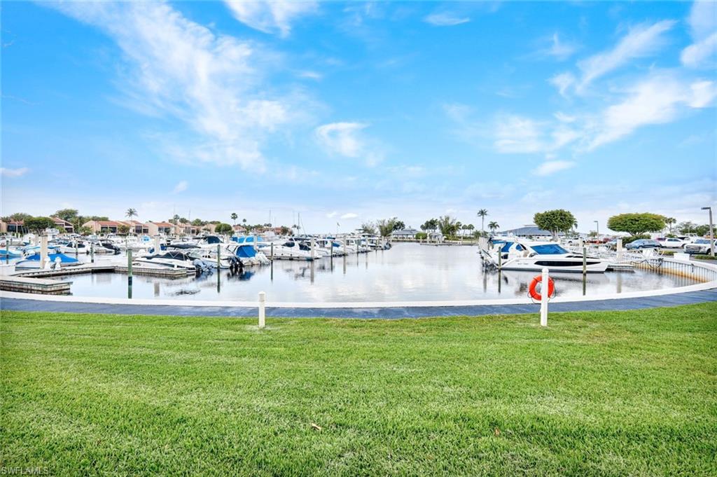 9435 Sunset Harbor LN 211 photo 25
