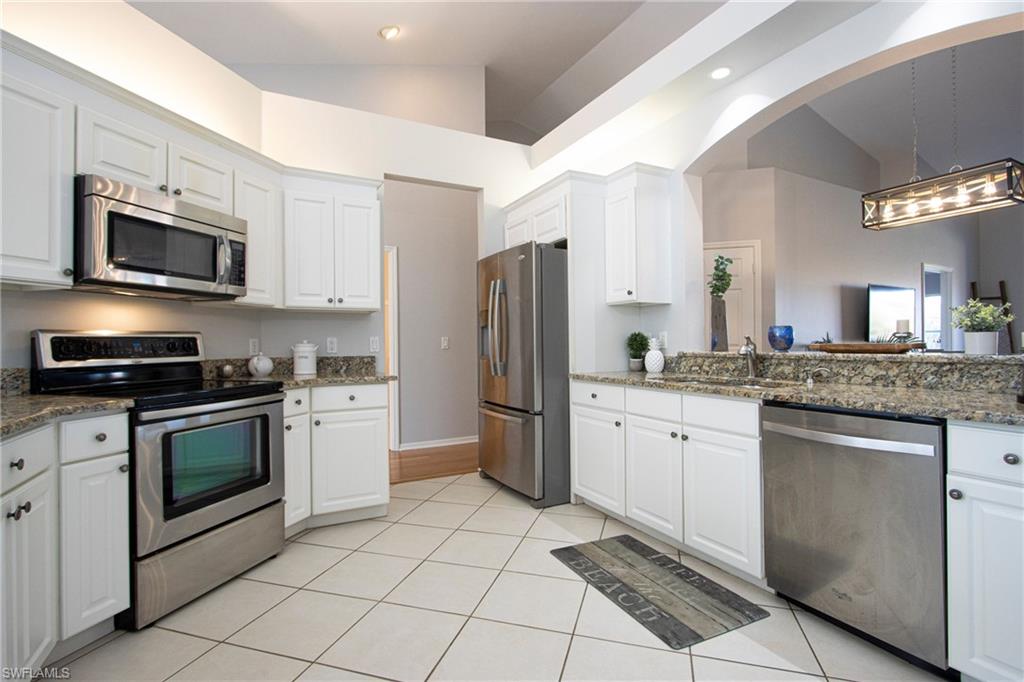 5705 Heron LN 806