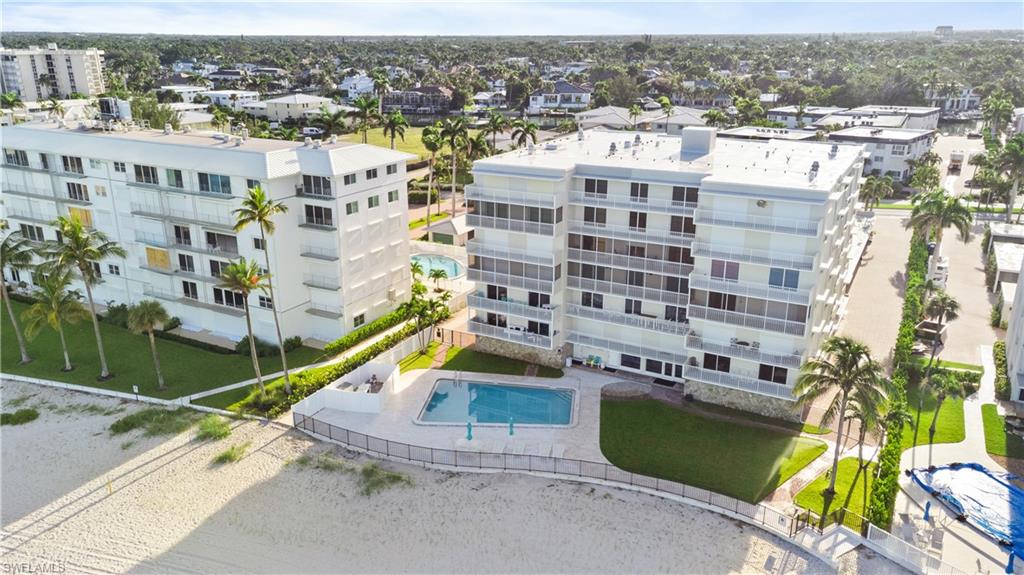 1977 Gulf Shore BLVD N 504