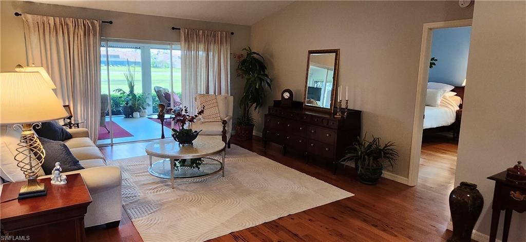 1417 Foxfire LN photo 12