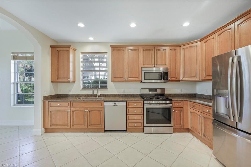 9142 Cherry Oaks LN 102 photo 15