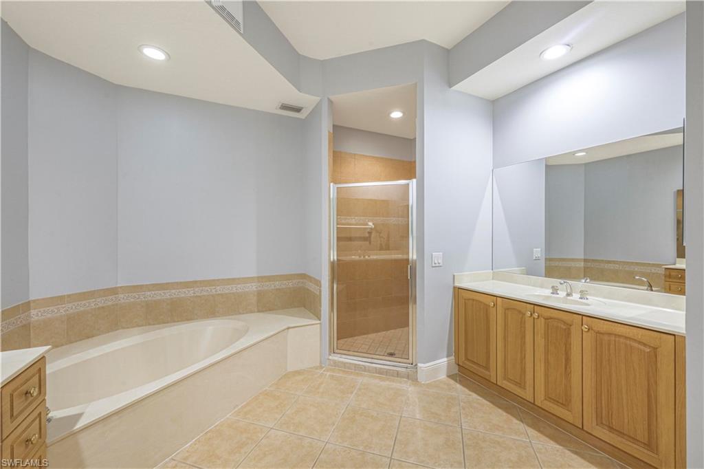 9142 Cherry Oaks LN 102 photo 19