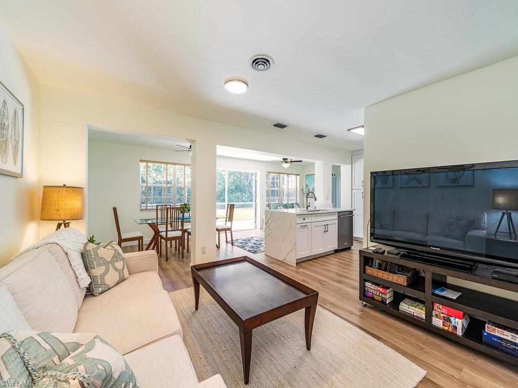 1471 Mandarin RD