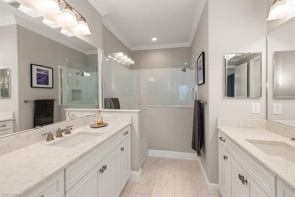 2302 Marquesa CIR photo 32