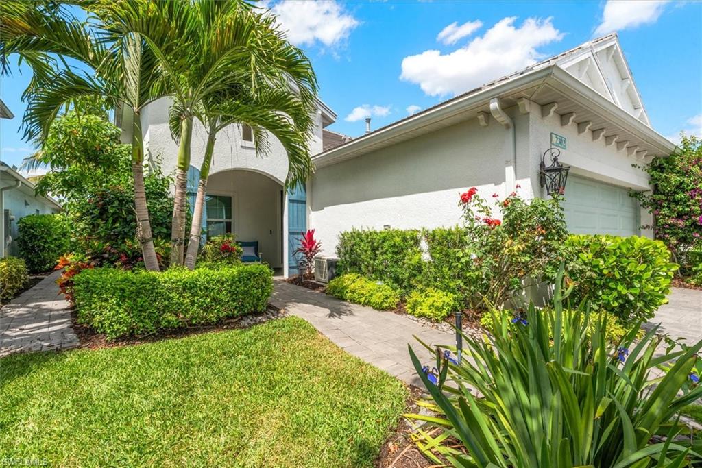 2302 Marquesa CIR