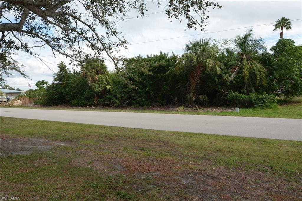 4114 PALM DR photo 8