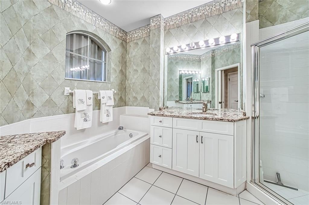 9270 Bayberry BEND 202 photo 24