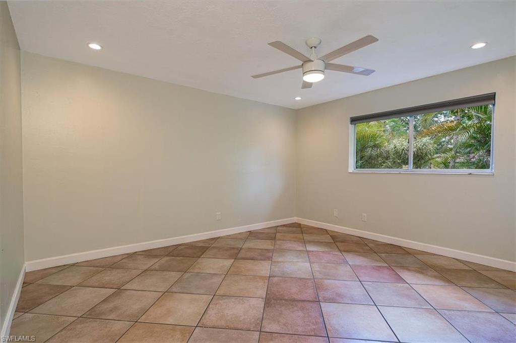 1025 Pine Isle LN 1025 photo 11