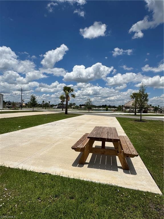 250 Horizon RD photo 6