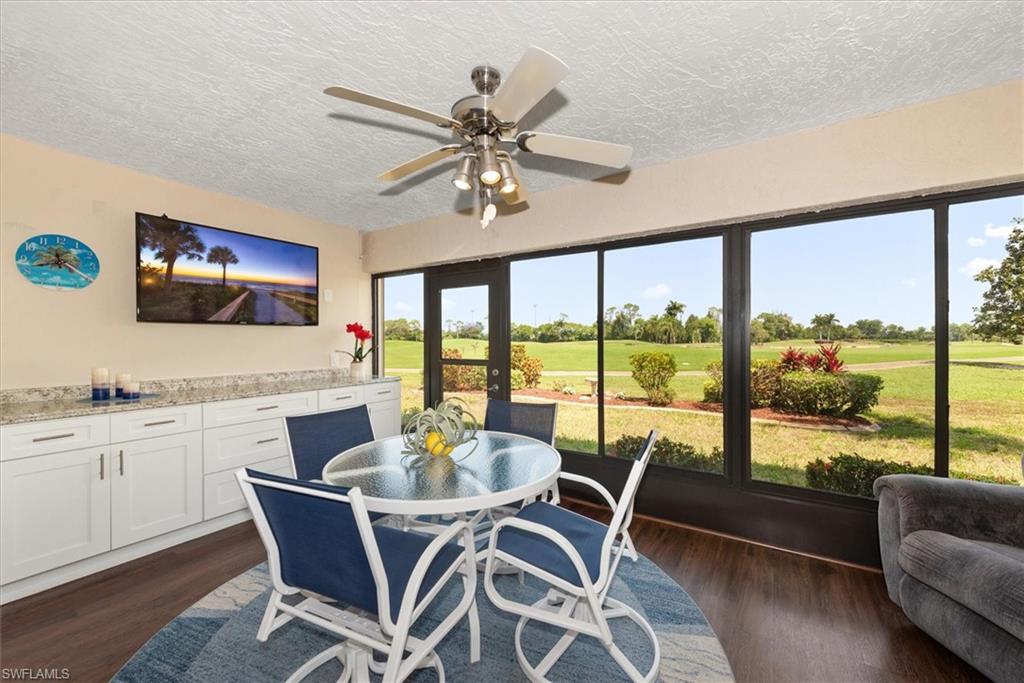 5805 Trailwinds DR 314 photo 11