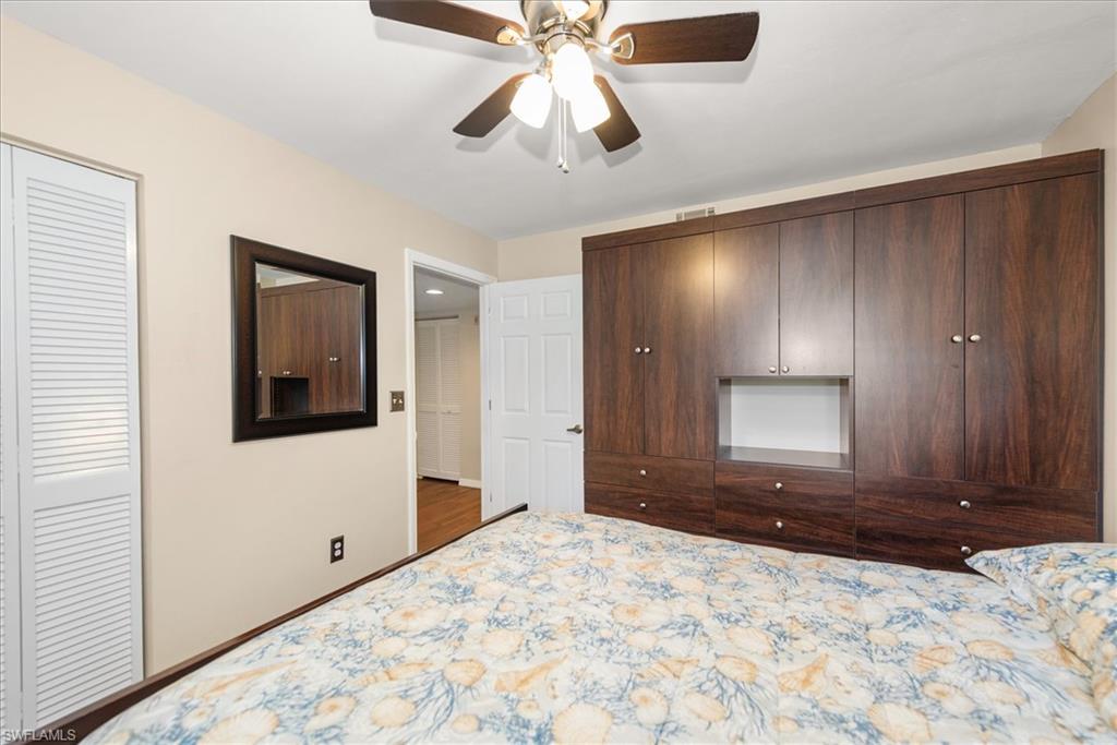 5805 Trailwinds DR 314 photo 21