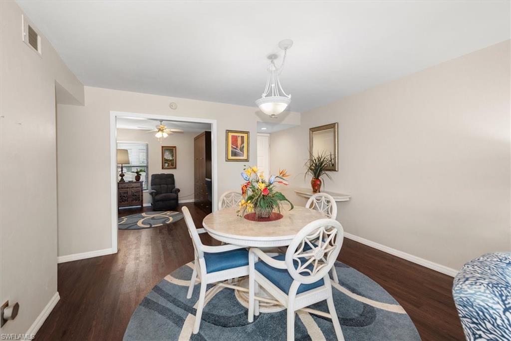 5805 Trailwinds DR 314 photo 10