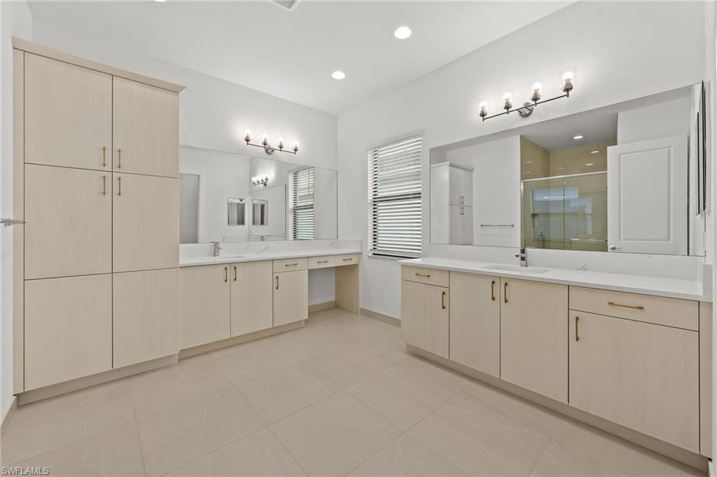 14313 Hogarth PL photo 17