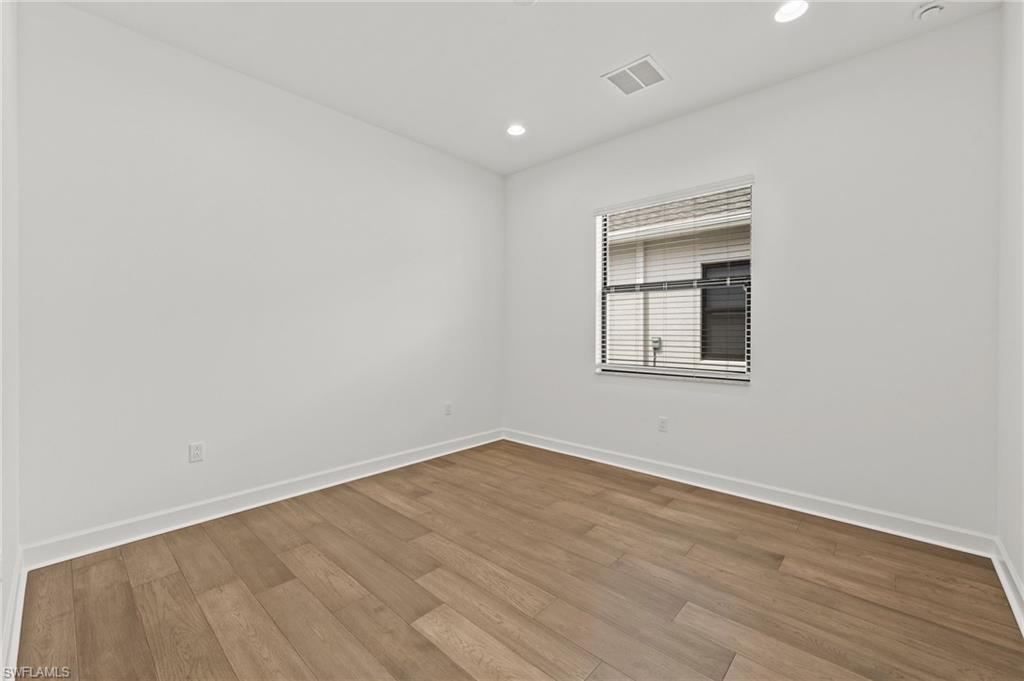 14313 Hogarth PL photo 25