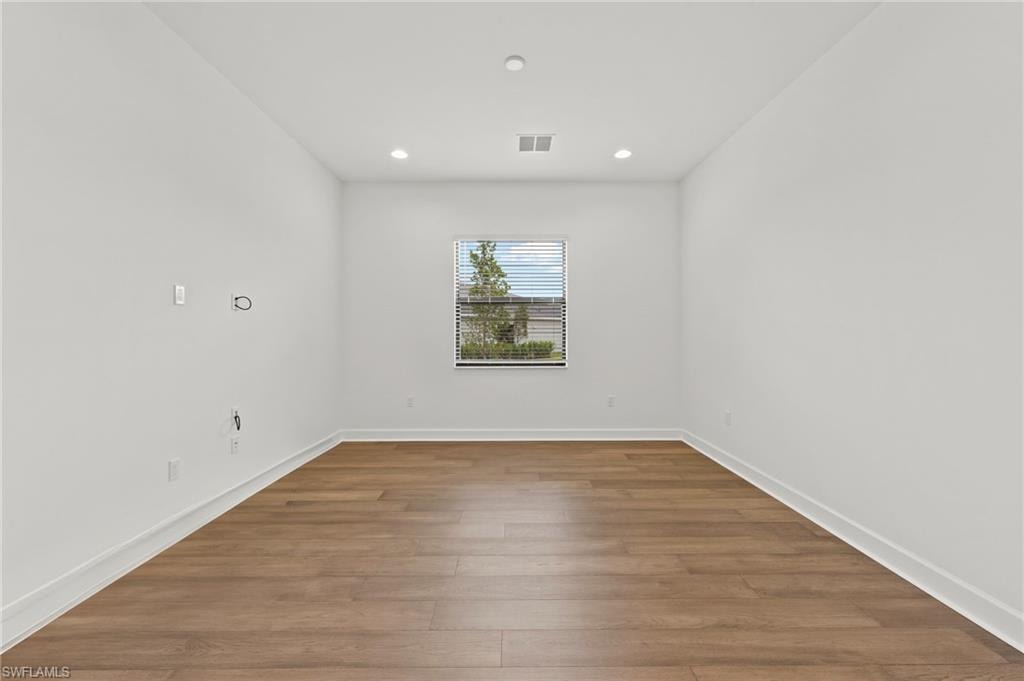 14313 Hogarth PL photo 21
