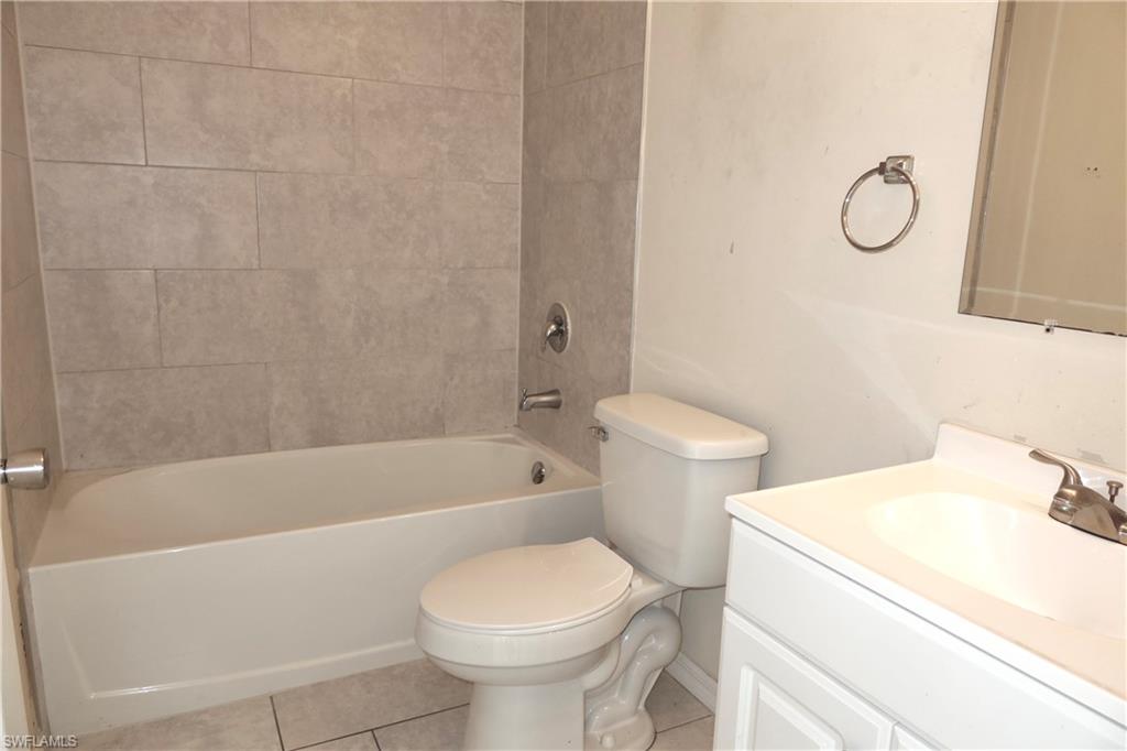 1109 Andalusia BLVD photo 8