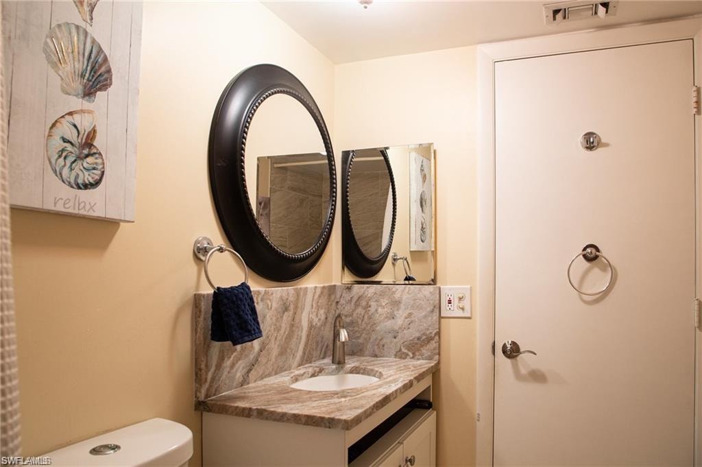 1724 Pine Valley DR 204 photo 19