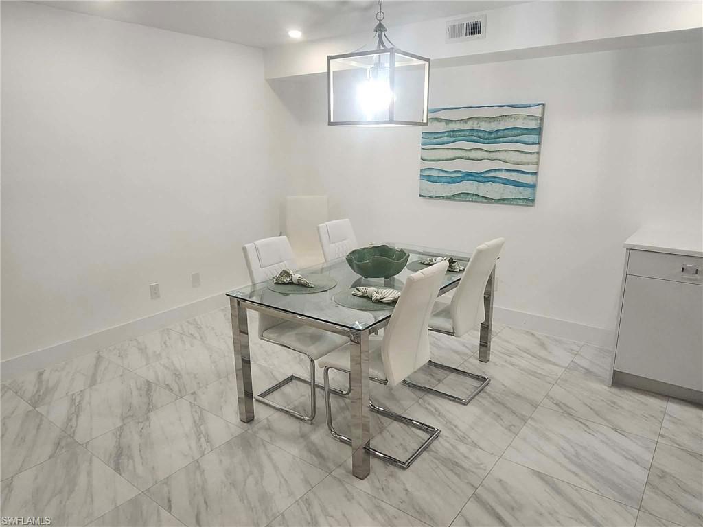 3000 Gulf Shore BLVD N 113