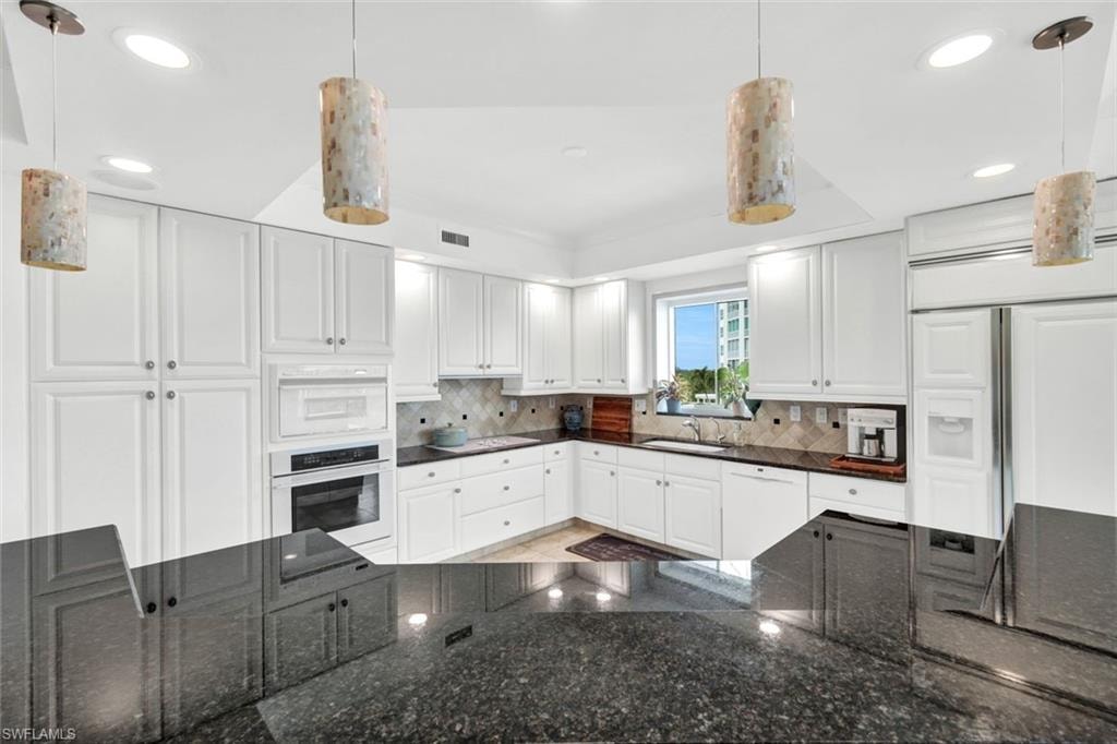 Huge Chefs Kitchen