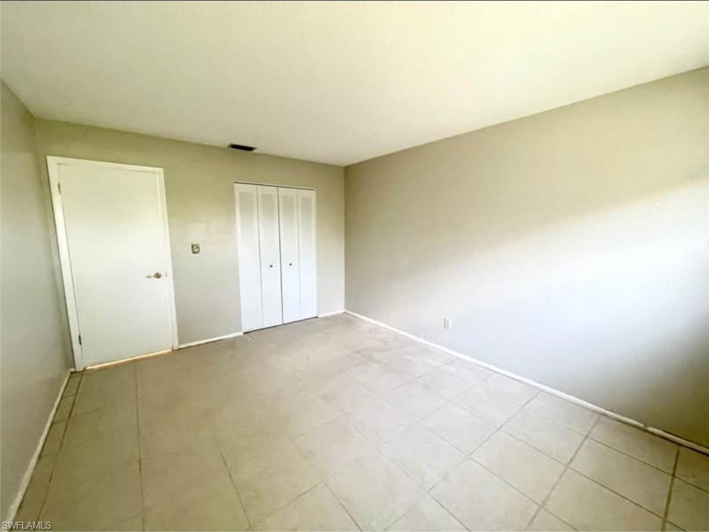 10 Temple CT photo 13