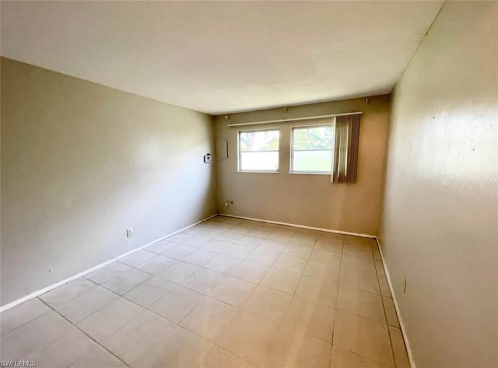 10 Temple CT photo 12