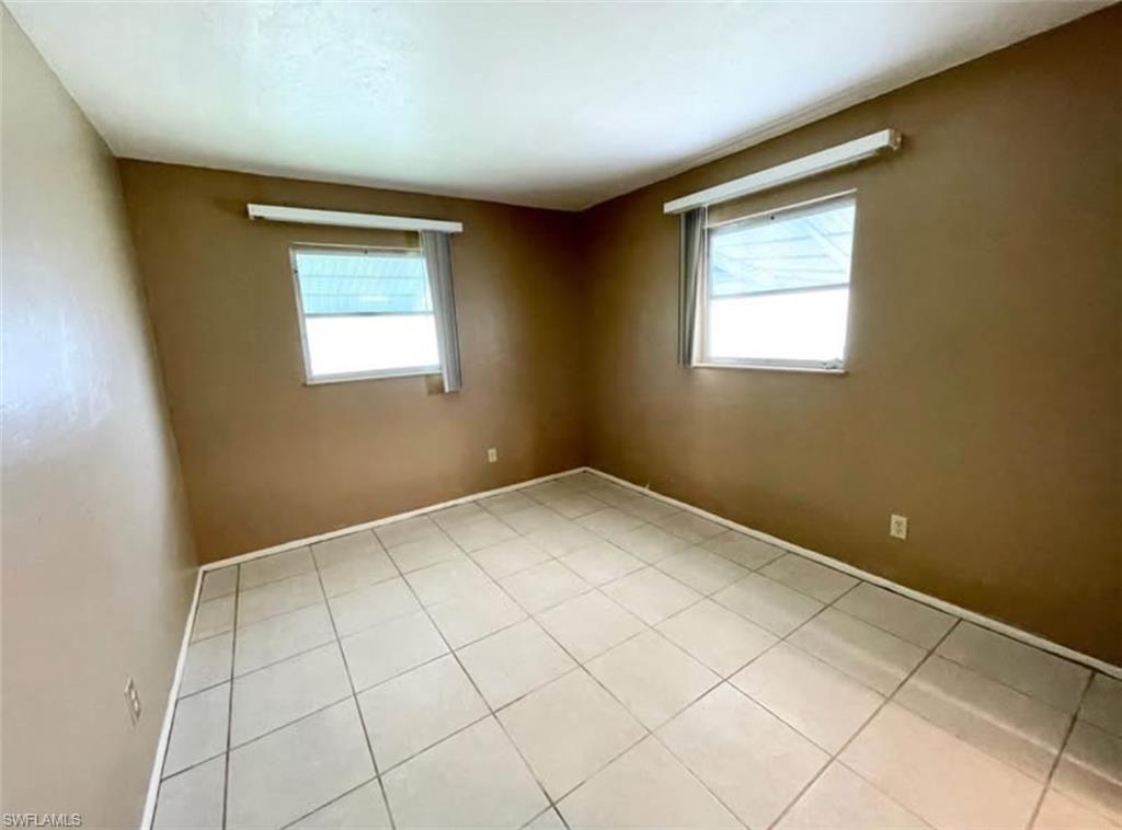 10 Temple CT photo 15