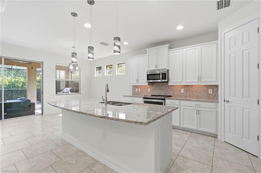 16329 Aberdeen WAY photo 10