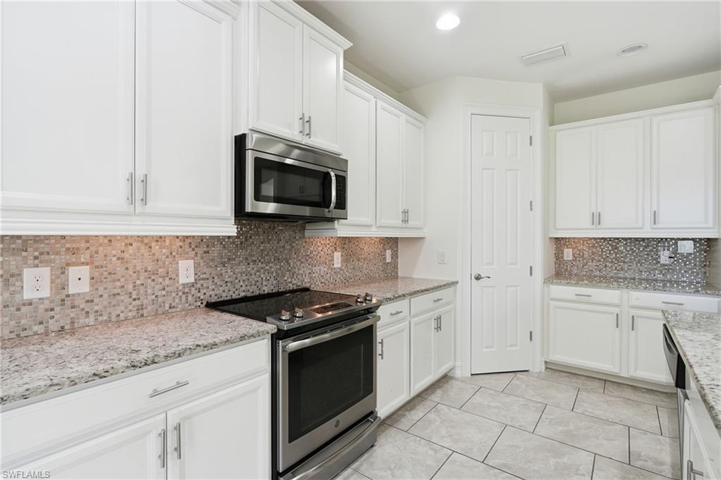 16329 Aberdeen WAY photo 14