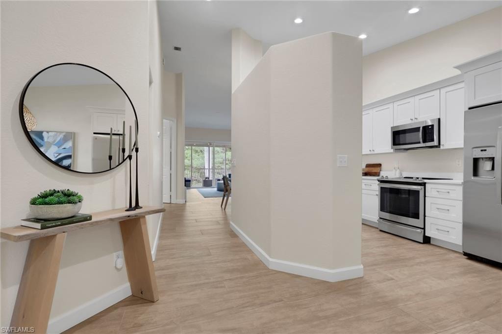 1215 Sarah Jean CIR J205