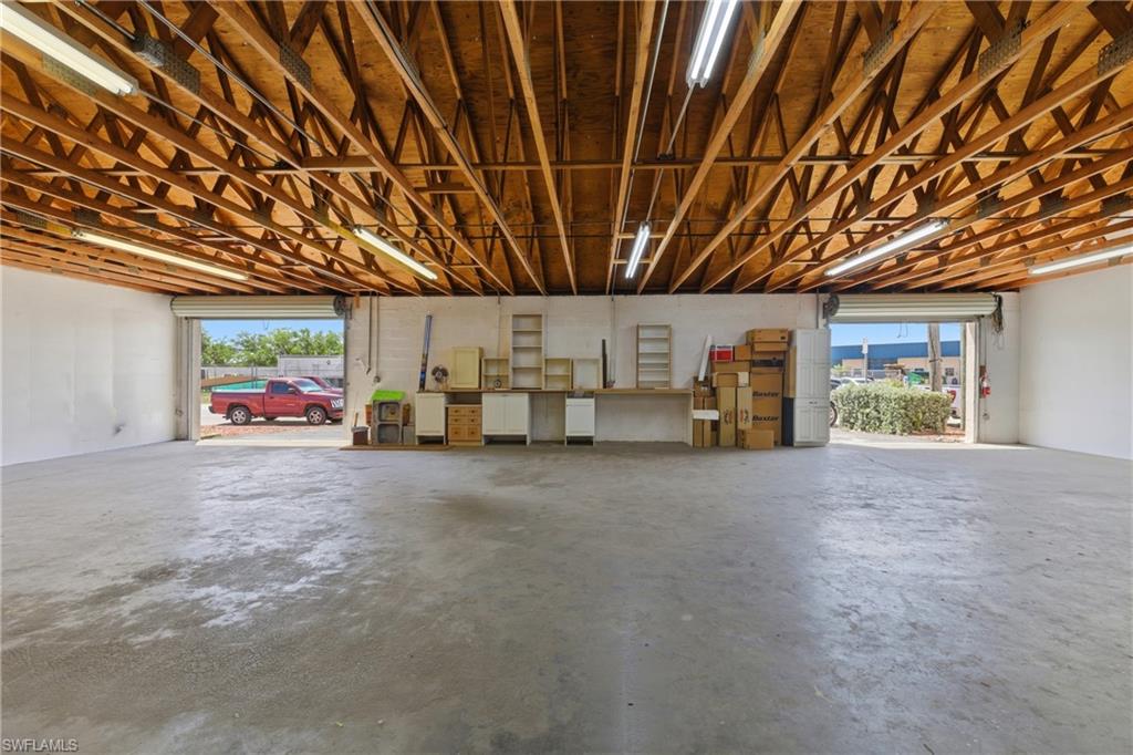 927 SE 13th AVE