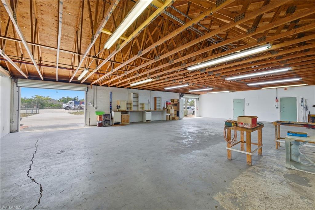 927 SE 13th AVE