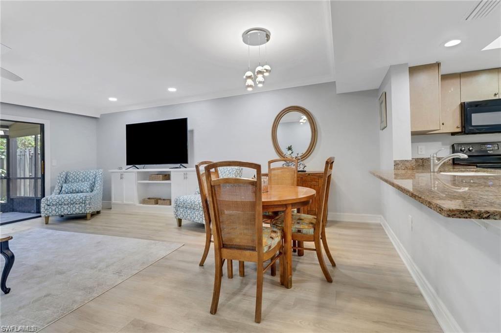 790 Meadowland DR 29-2 photo 6