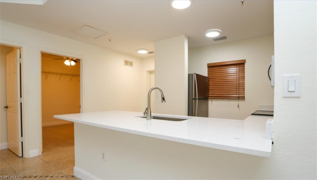 4455 Botanical Place CIR 5-104 photo 9