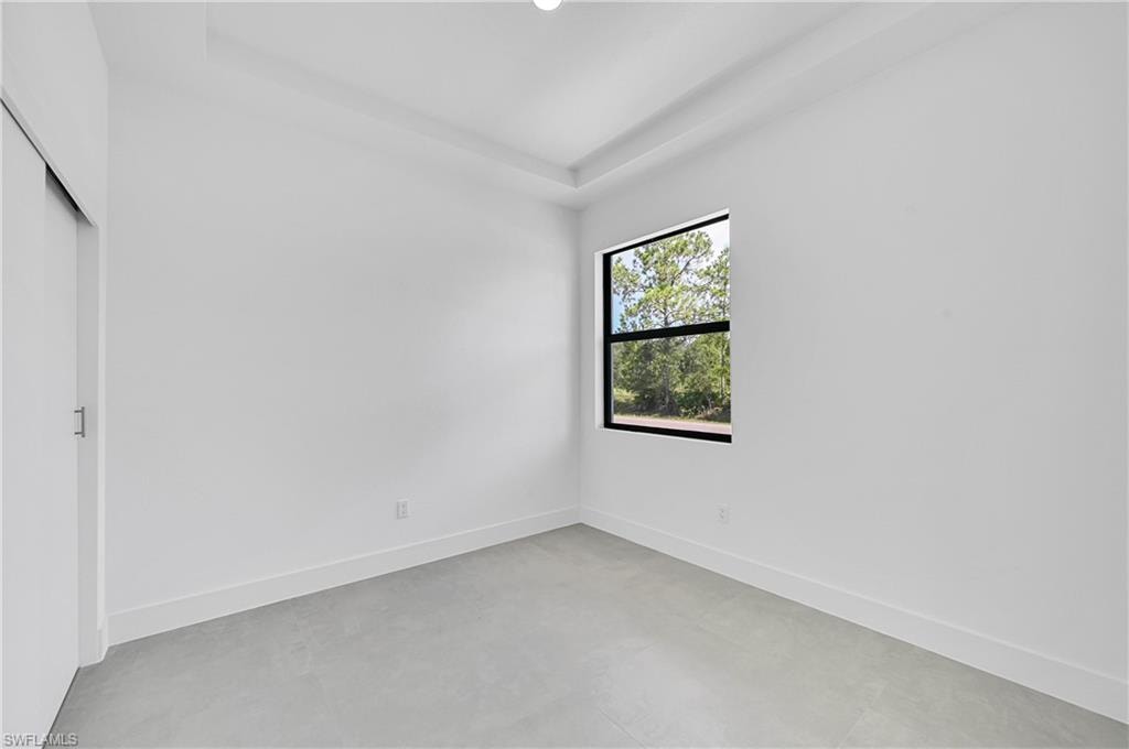 767 NINA AVE S photo 24