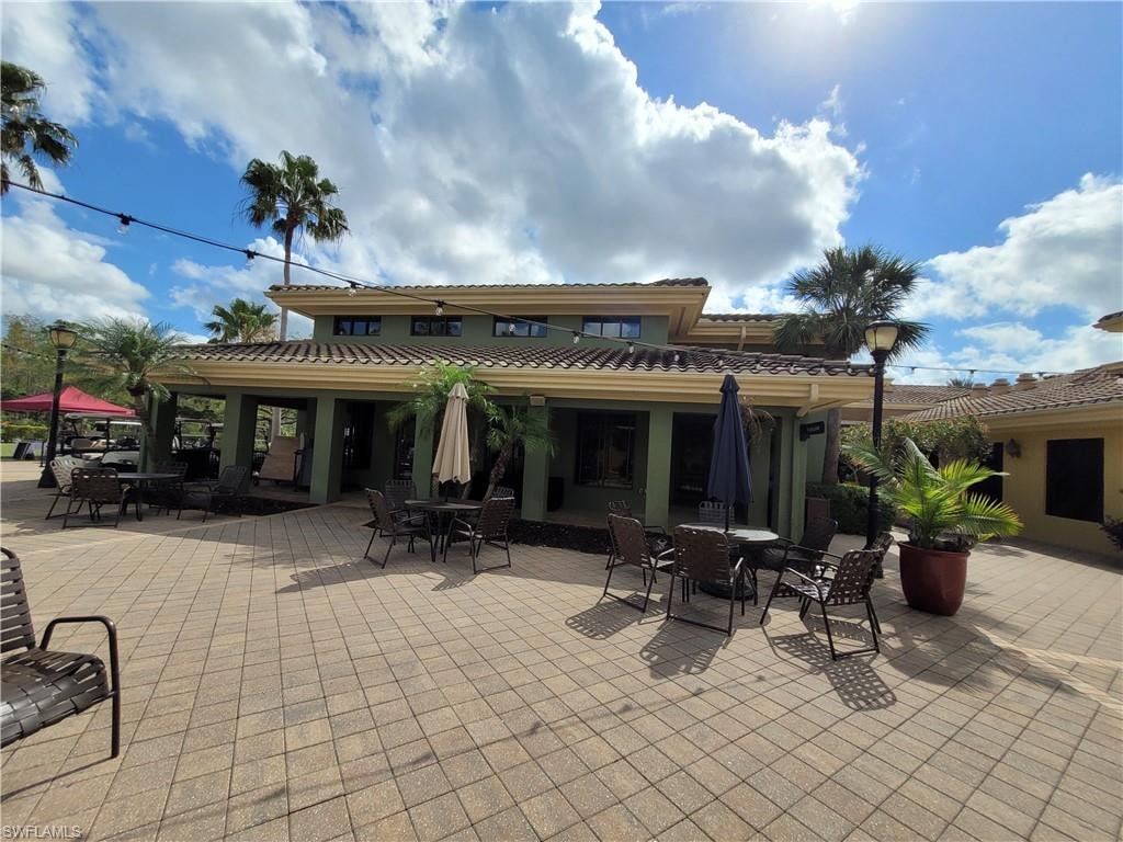 View of patio / terrace with outdoor dining space