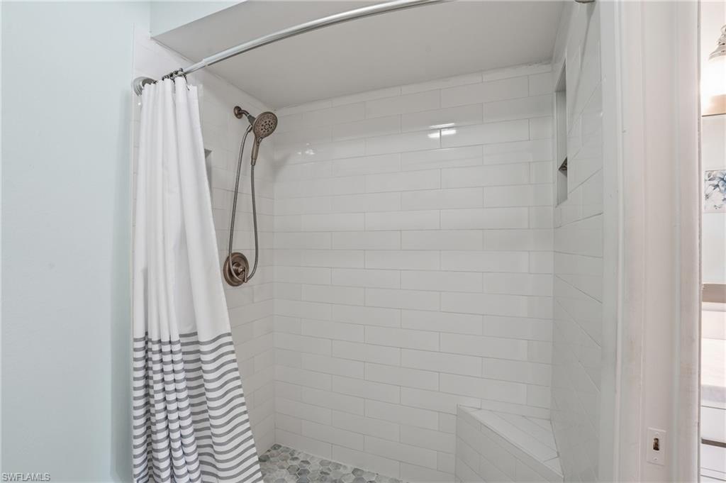 1205 SE 46th LN 201 photo 16