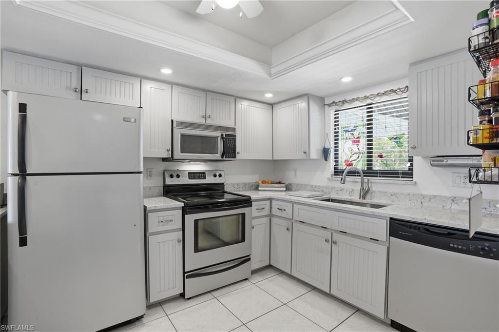 1205 SE 46th LN 201 photo 10